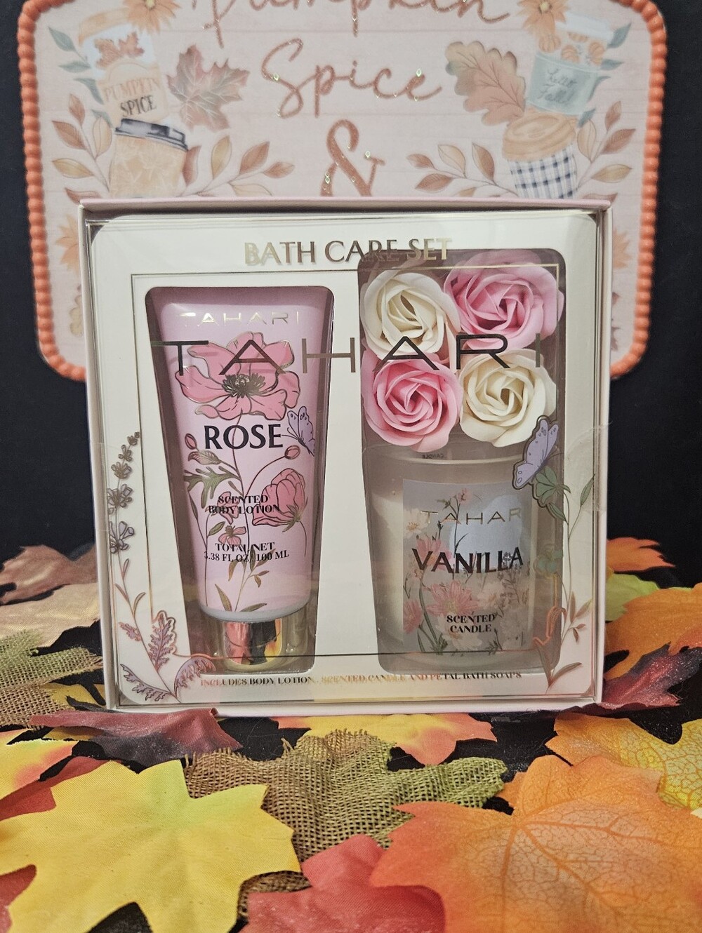 NWT Tahari Rose & Vanilla Bath Care Set - Pink and White